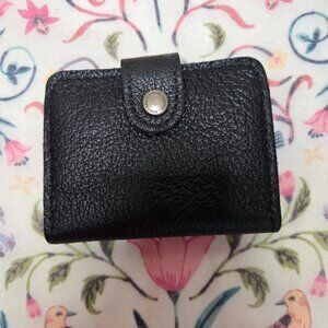 🍃Portland Leather Goods Mini Bifold in Pebbled Black - New
